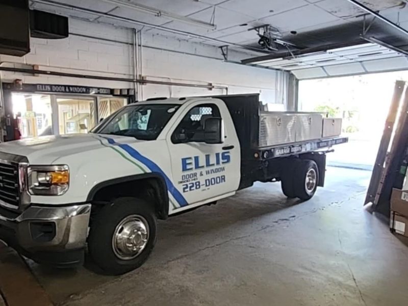 Residential Garage Door Services Near Me Lima OH